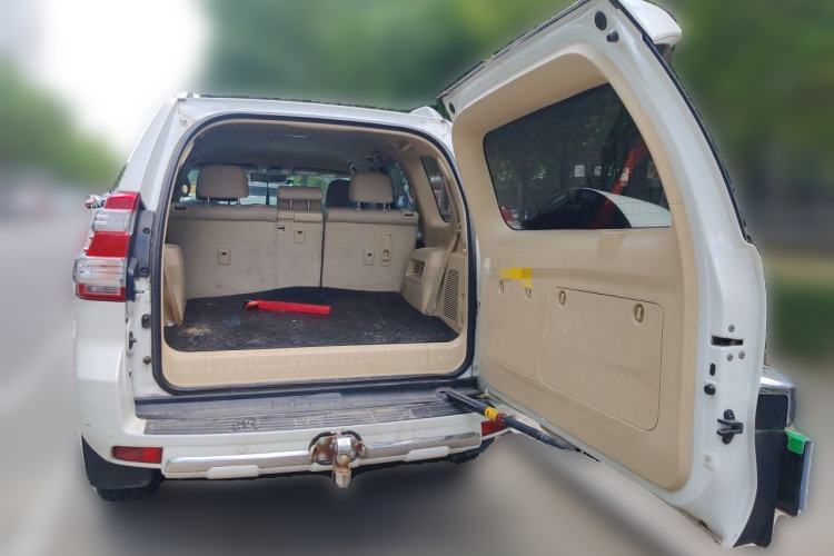Used Toyota Prado  Trunk