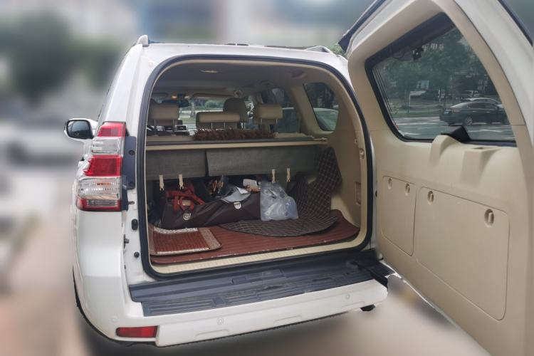 Used Toyota Prado 2014 4.0L Automatic TX-L Trunk