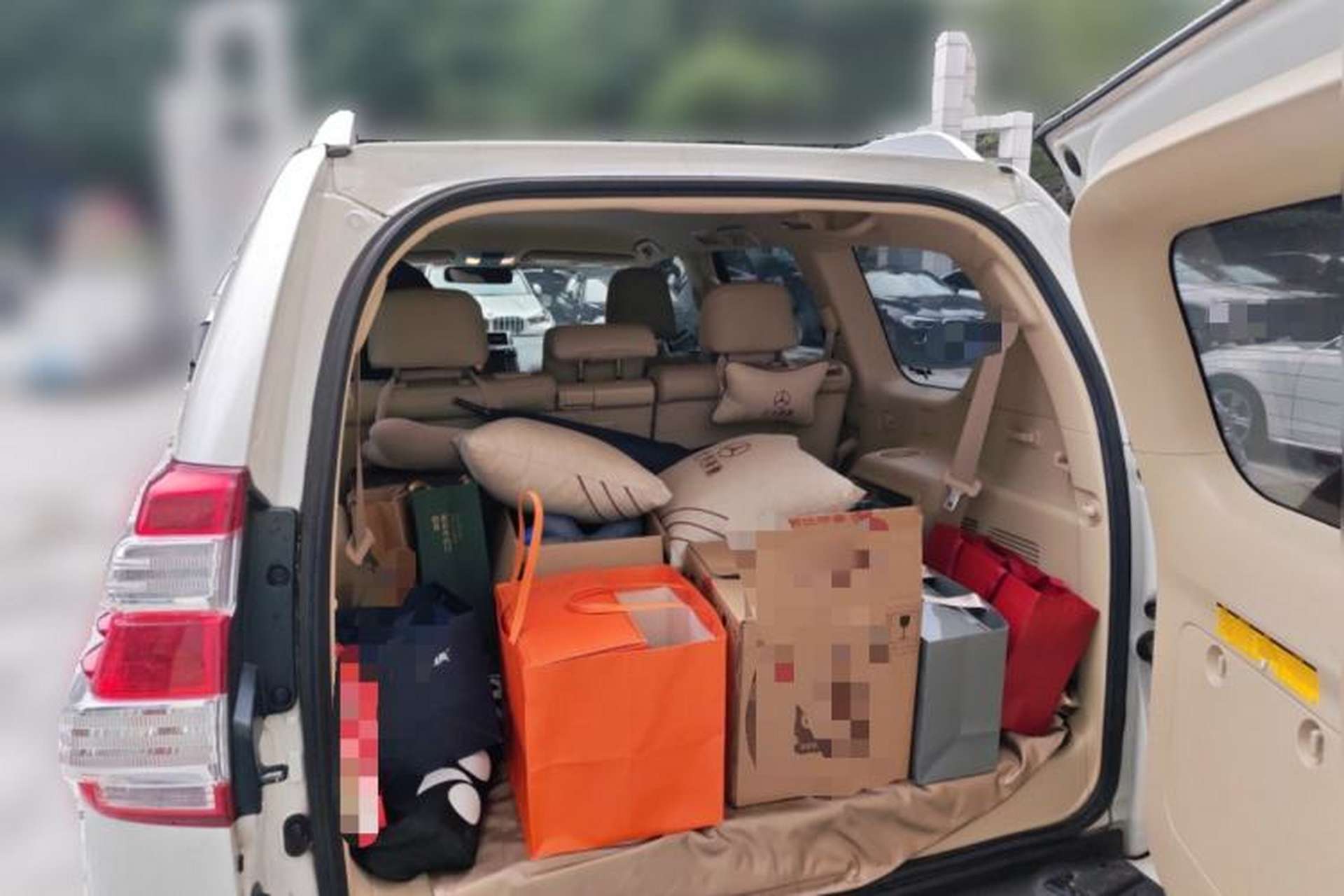 Used Toyota Prado  Trunk