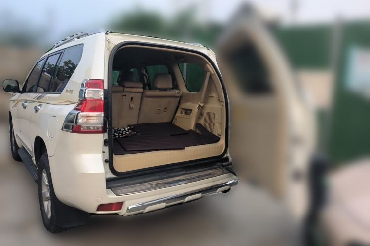Used Toyota Prado  Trunk
