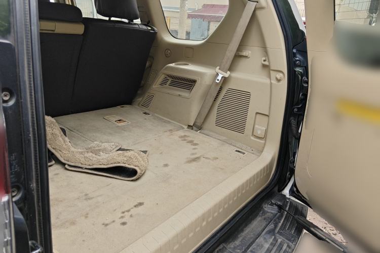 Used Toyota Prado  Trunk