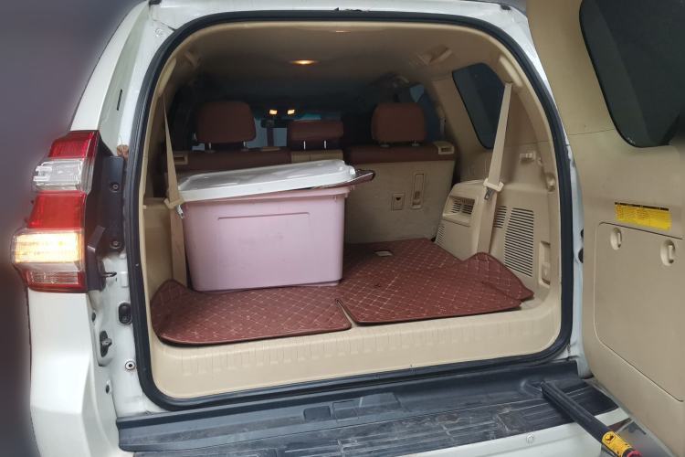 Used Toyota Prado 2014 4.0L Middle East Version Trunk