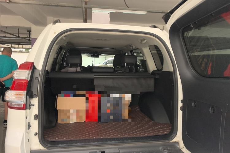Used Toyota Prado 2014 4.0L Automatic TX-L Trunk