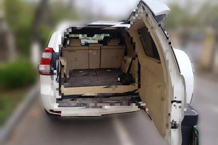 Used Toyota Prado 2014 2700 TX 7-Seater Middle East Version Trunk