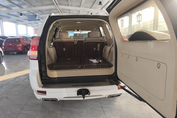 Used Toyota Prado 2014 2.7L Automatic Luxury Edition Trunk
