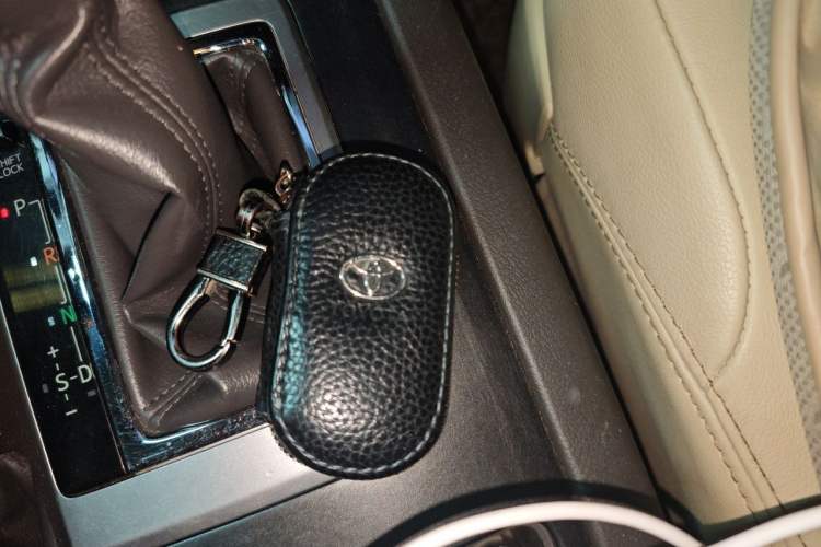 Used Toyota Prado 2014 4.0L Automatic VX NAVI Vehicle Key