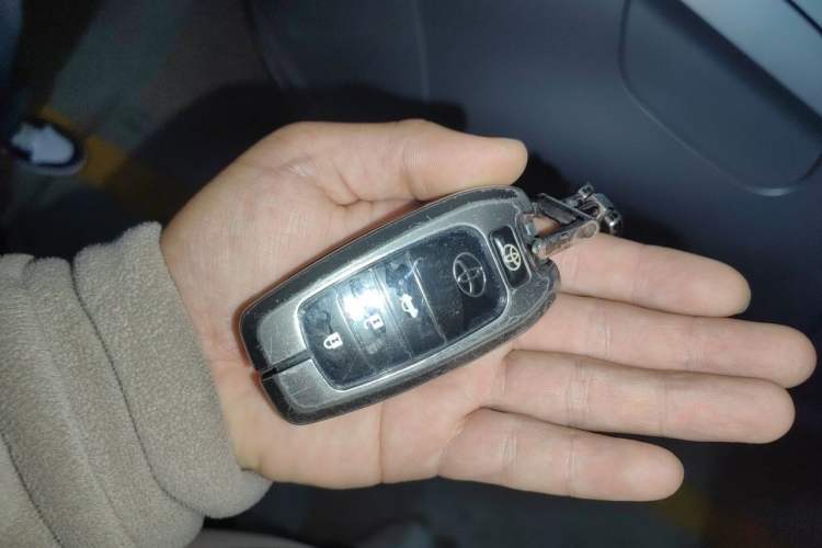 Used Toyota Prado  Vehicle Key
