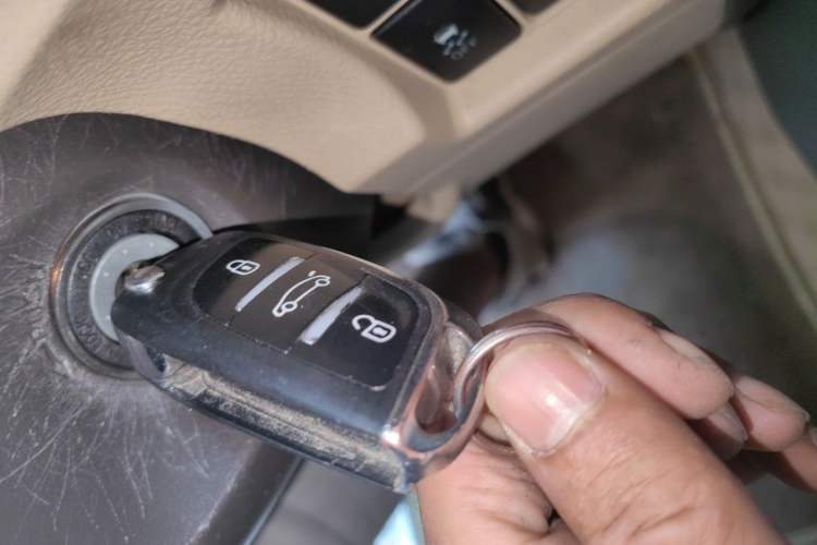 Used Toyota Prado 2014 2.7L Middle East Version Parallel Import Vehicle Key