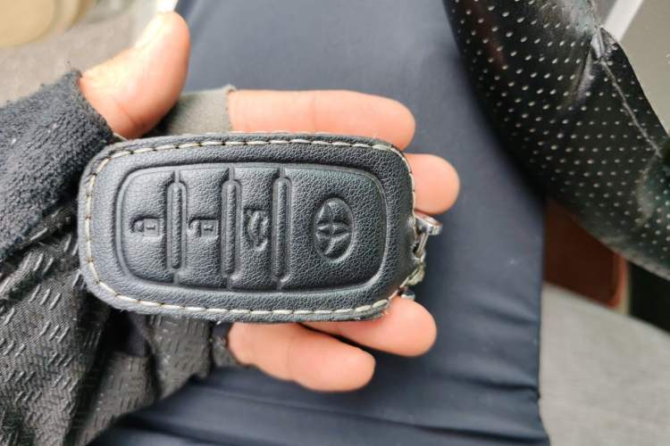 Used Toyota Prado  Vehicle Key