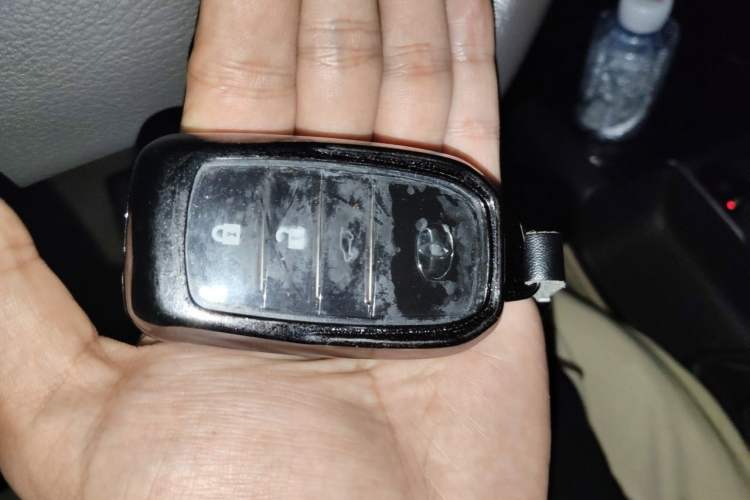 Used Toyota Prado 2014 4.0L Automatic VX NAVI Vehicle Key