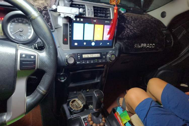 Used Toyota Prado  Audio And AC Panel