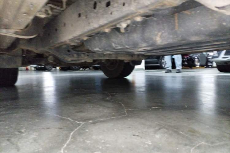 Used Toyota Prado 2015 2.7L Automatic Luxury Edition Chassis Front Left