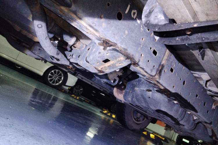 Used Toyota Prado 2015 2.7L Automatic Standard Edition Chassis Front Left