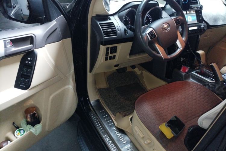 Used Toyota Prado 2015 2.7L Automatic Luxury Edition Driver Seat