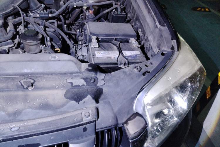 Used Toyota Prado 2015 2.7L Automatic Standard Edition Engine Bay Left
