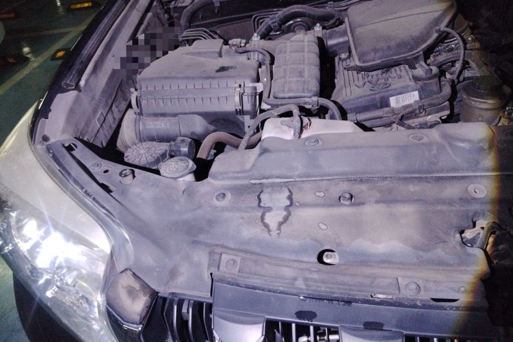 Used Toyota Prado 2015 2.7L Automatic Standard Edition Engine Bay Right