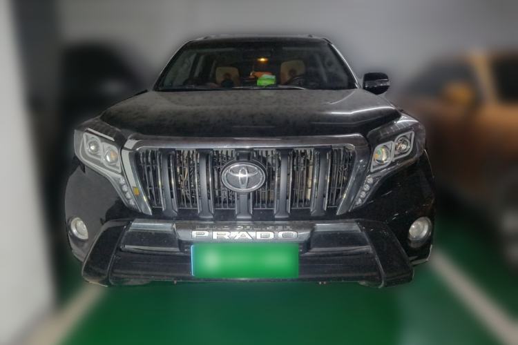 Used Toyota Prado  Front
