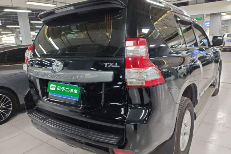 Used Toyota Prado 2015 2.7L TXL Middle East Version Rear Right 45 Deg