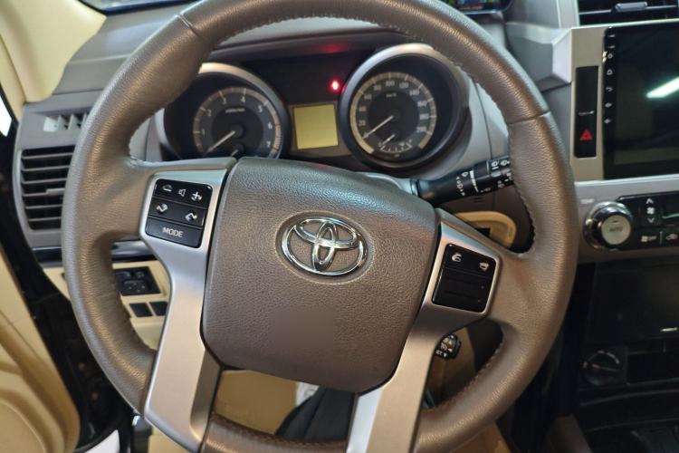 Used Toyota Prado 2015 2.7L TXL Middle East Version Steering Wheel