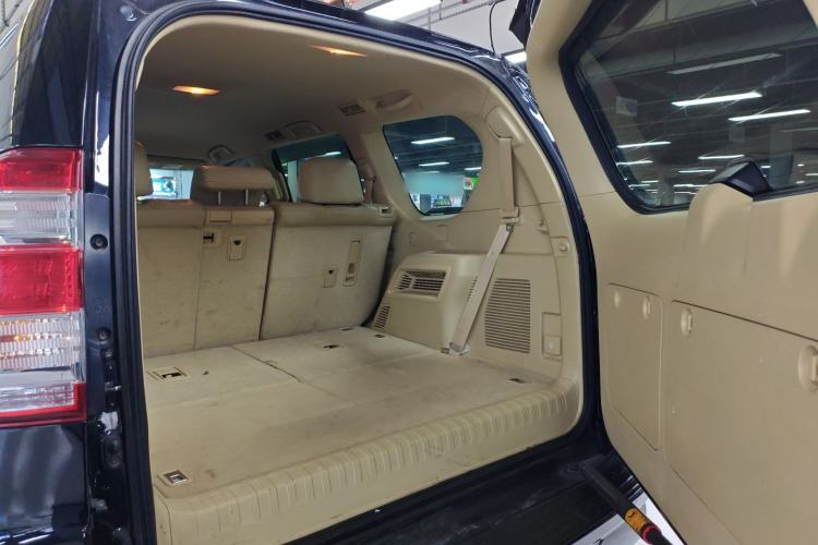 Used Toyota Prado 2015 2.7L TXL Middle East Version Trunk