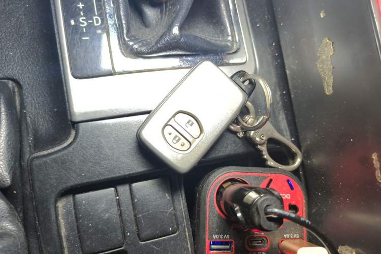 Used Toyota Prado  Vehicle Key