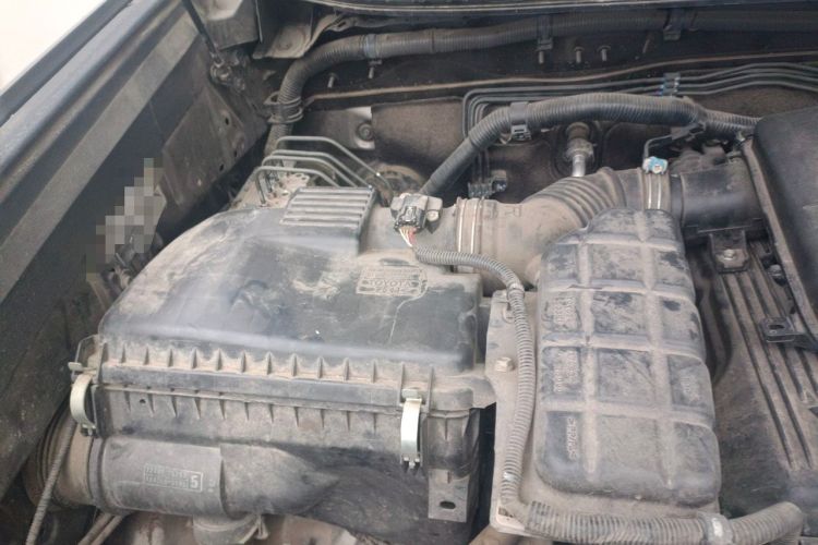 Used Toyota Prado 2015 2.7L Automatic Standard Edition Engine Bay Right