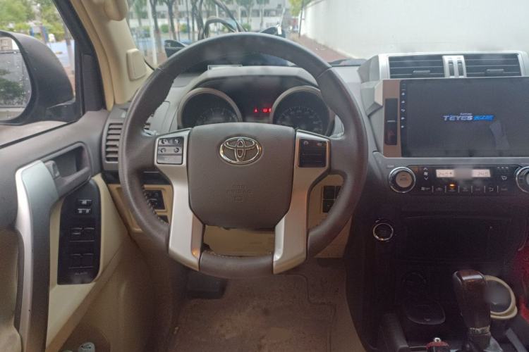 Used Toyota Prado 2015 2.7L Automatic Standard Edition Steering Wheel