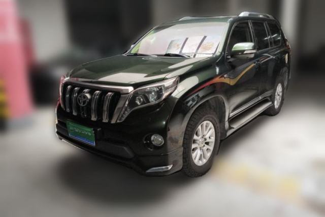 Used Toyota Prado Toyota Prado 2015, 4.0-liter, seven-seater, automatic transmission, gasoline engine, spare tire mounted on the rear (parallel import)