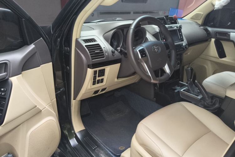 Used Toyota Prado  Driver Seat