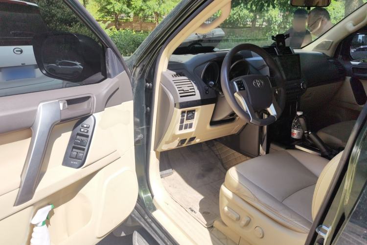 Used Toyota Prado  Driver Seat