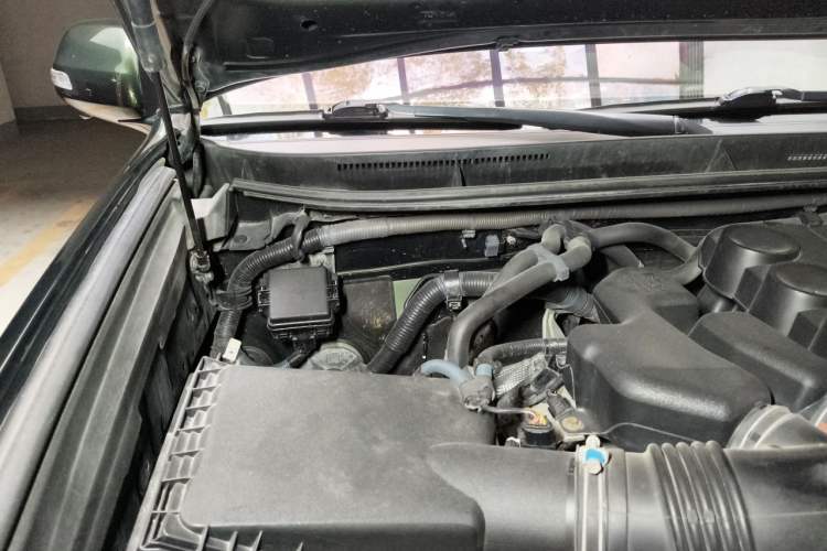 Used Toyota Prado  Engine Bay Right