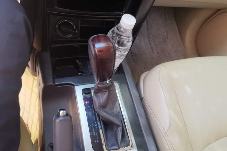 Used Toyota Prado  Gear Lever