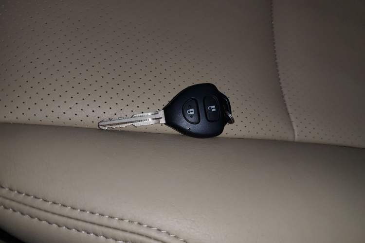 Used Toyota Prado 2015 2.7L Parallel Import Interior 1