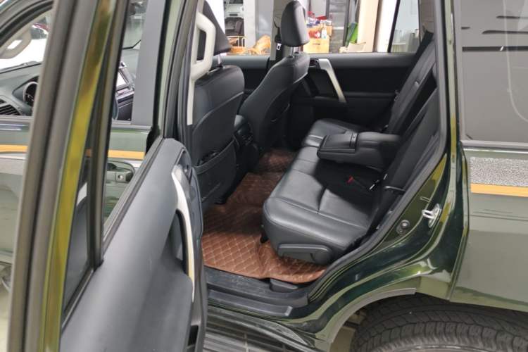 Used Toyota Prado 2015 2.7L Automatic Luxury Edition Left Rear Seat