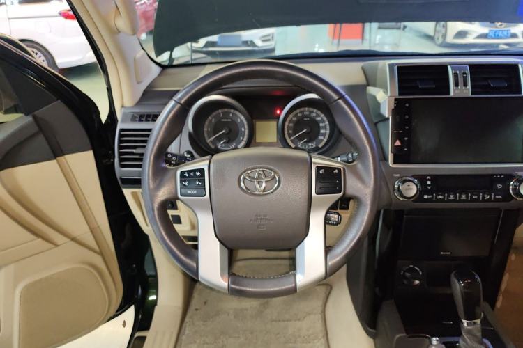 Used Toyota Prado 2015 2.7L Parallel Import Steering Wheel