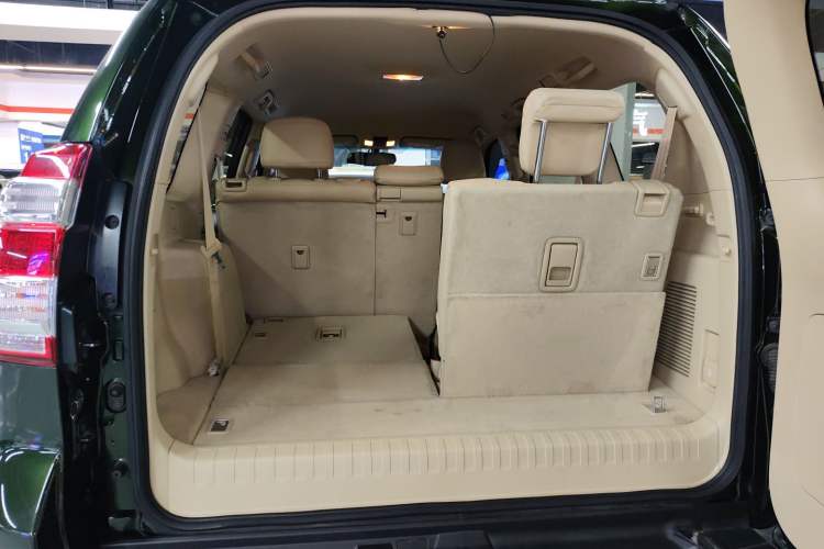 Used Toyota Prado 2015 2.7L Parallel Import Trunk
