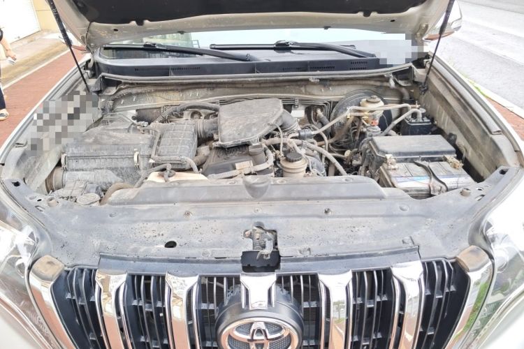 Used Toyota Prado 2015 2.7L Automatic Standard Edition Engine Bay
