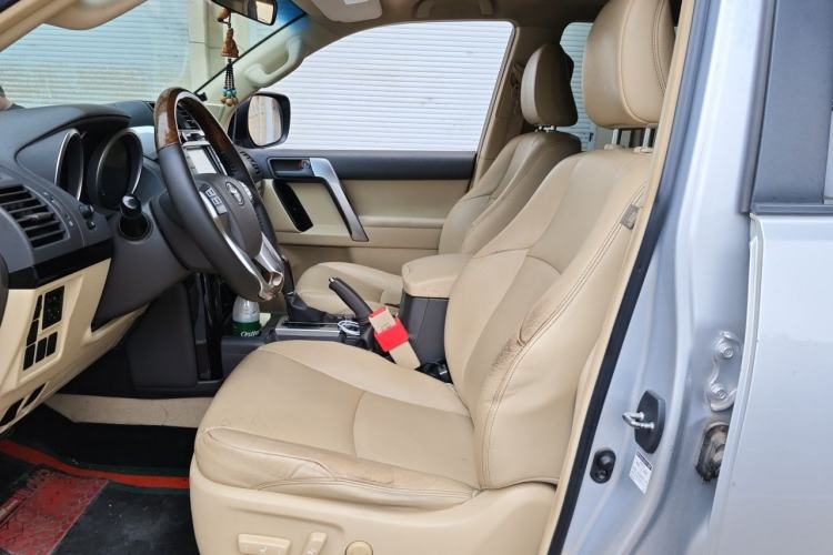 Used Toyota Prado 2015 2.7L Automatic Standard Edition Left Front Seat