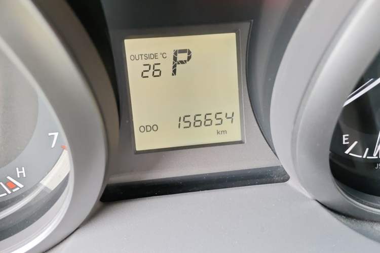 Used Toyota Prado 2015 2.7L Automatic Standard Edition Odometer Close Up