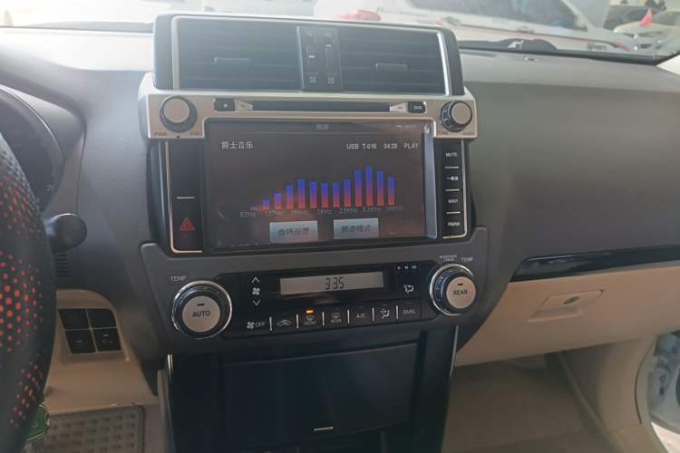 Used Toyota Prado 2015 2.7L TXL Middle East Version Audio And AC Panel