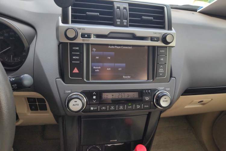Used Toyota Prado  Audio And AC Panel