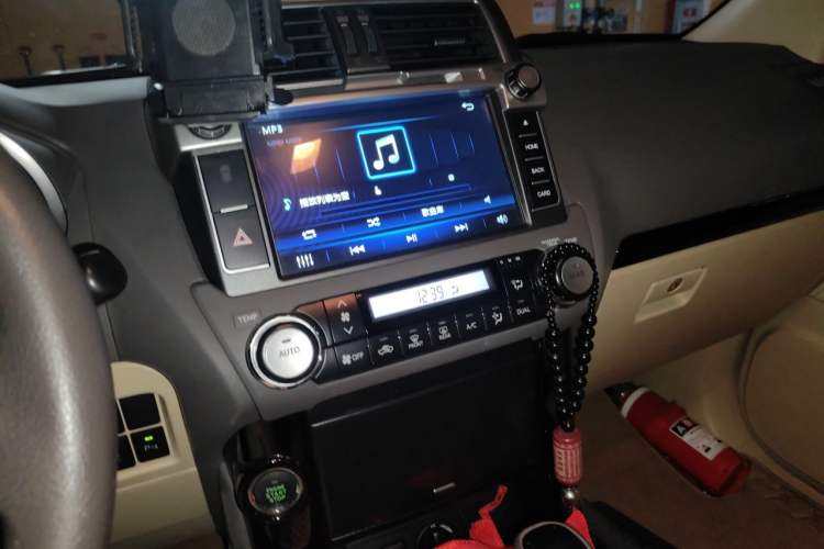 Used Toyota Prado  Audio And AC Panel