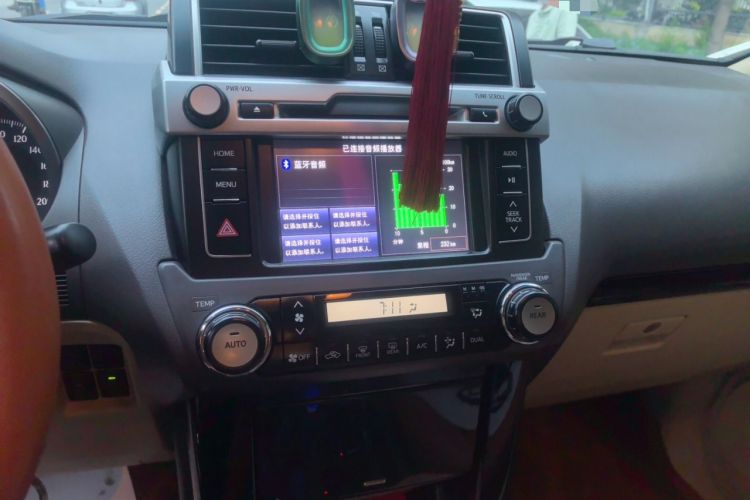 Used Toyota Prado  Audio And AC Panel
