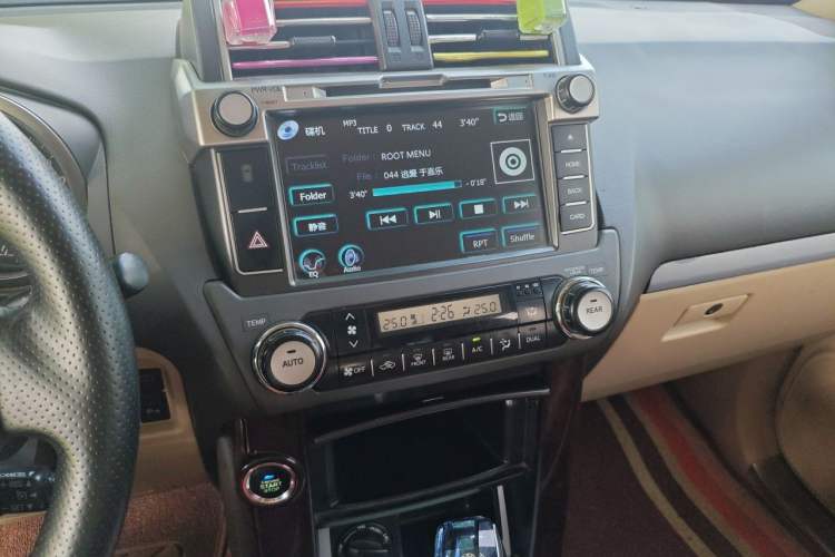 Used Toyota Prado  Audio And AC Panel