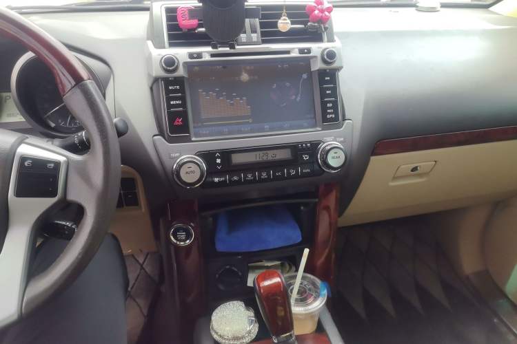 Used Toyota Prado  Audio And AC Panel