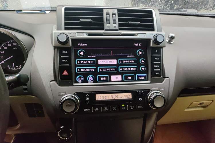 Used Toyota Prado 2015 2.7L Automatic Standard Edition Audio And AC Panel