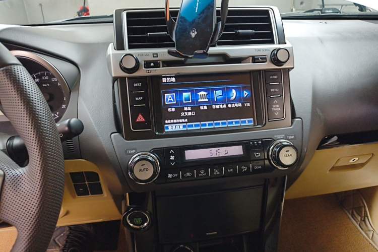 Used Toyota Prado 2015 2.7L Automatic Luxury Edition Audio And AC Panel