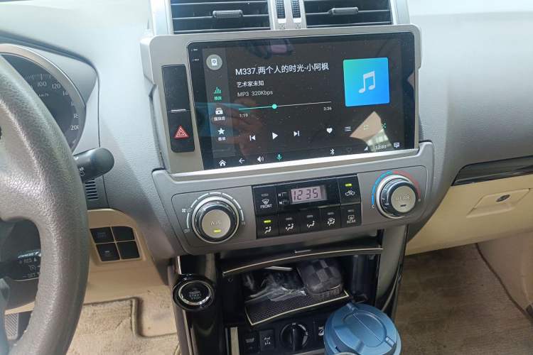 Used Toyota Prado  Audio And AC Panel