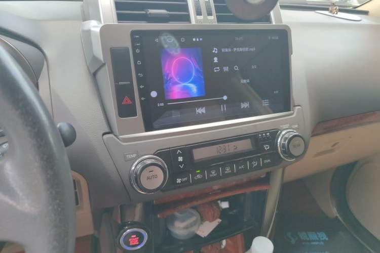Used Toyota Prado  Audio And AC Panel