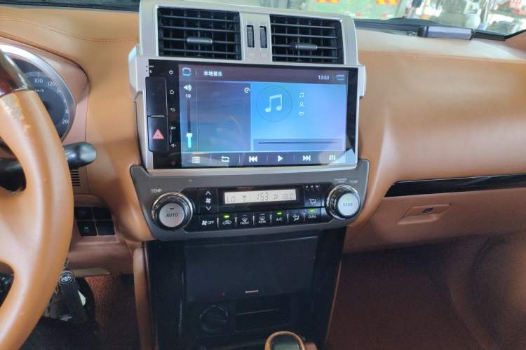 Used Toyota Prado 2015 2.7L Automatic Standard Edition Audio And AC Panel